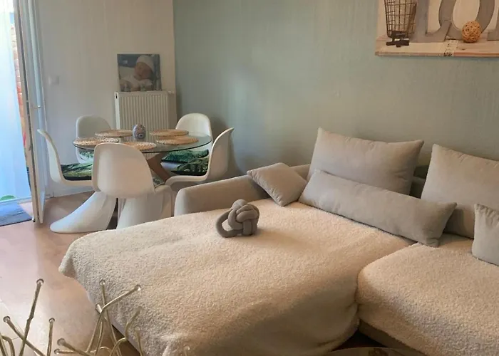 Joli F3 Moderne Neuf 80 M 2 Kinepolis